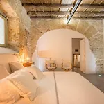 Stylish Home In Front Of Casa Professa